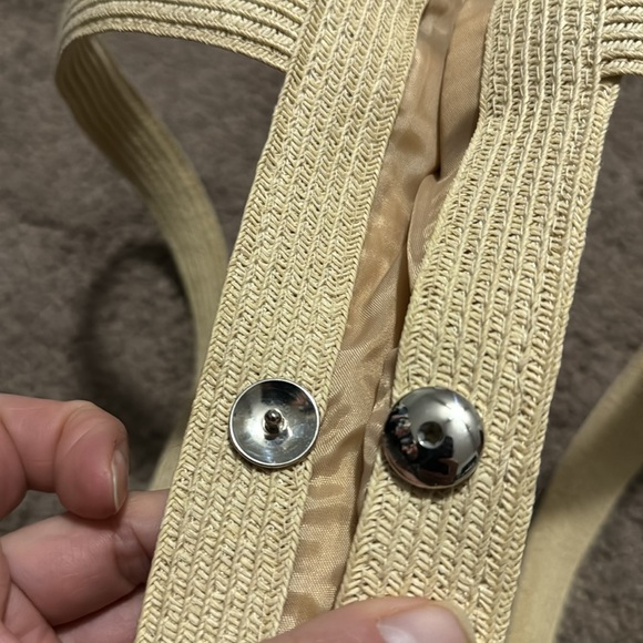 Bijoux Terner Snap Top Shoulder Bag-100% Paper-Natural Beige Color-GUC - Picture 13 of 16